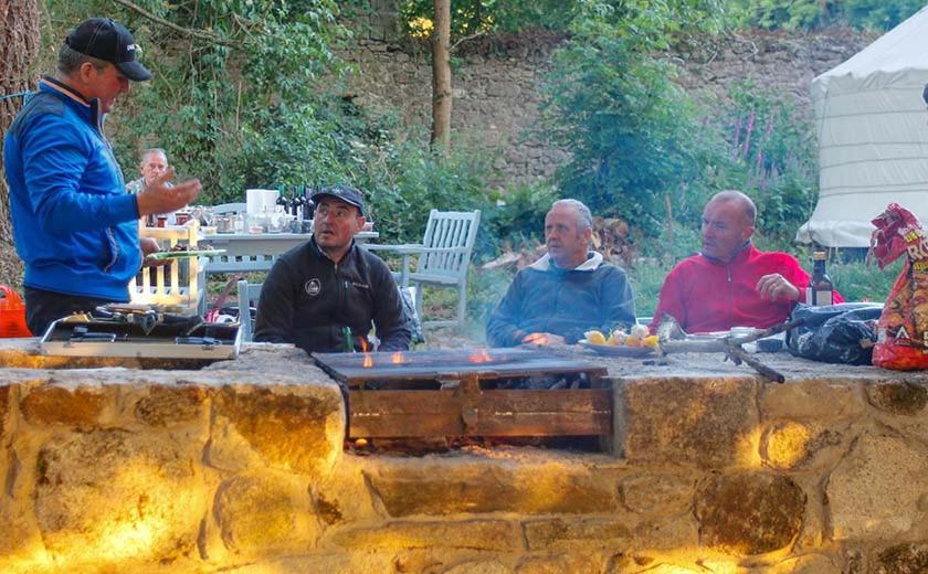 The Log Cabin @ The Old Forge Glamping Hotel Tullow Exterior photo